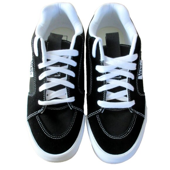 Vans Men's Chukka Push Black White Canvas Suede Skate  shoes Sizes NIB - Picture 3 of 5